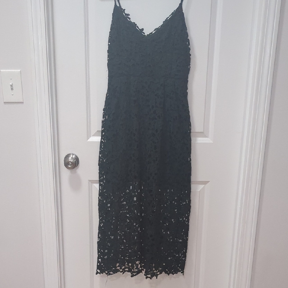 Astr Black Lace Midi Dress